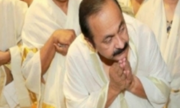 V D Satheeshan's Guruvayoor visit; BJP files complaint